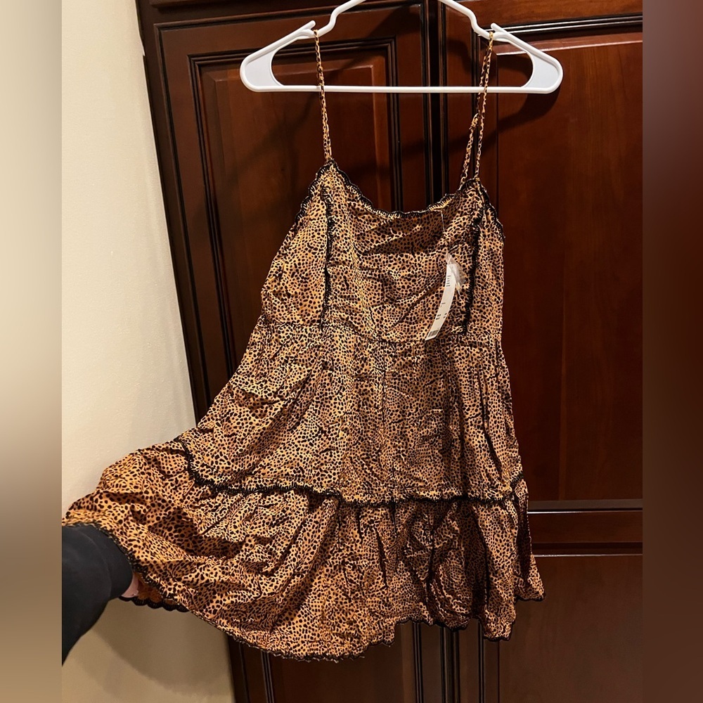 NWT Urban Outfitter Hanna Rayon Tiered Babydoll Mini Dress Leopard - S - Picture 2 of 9